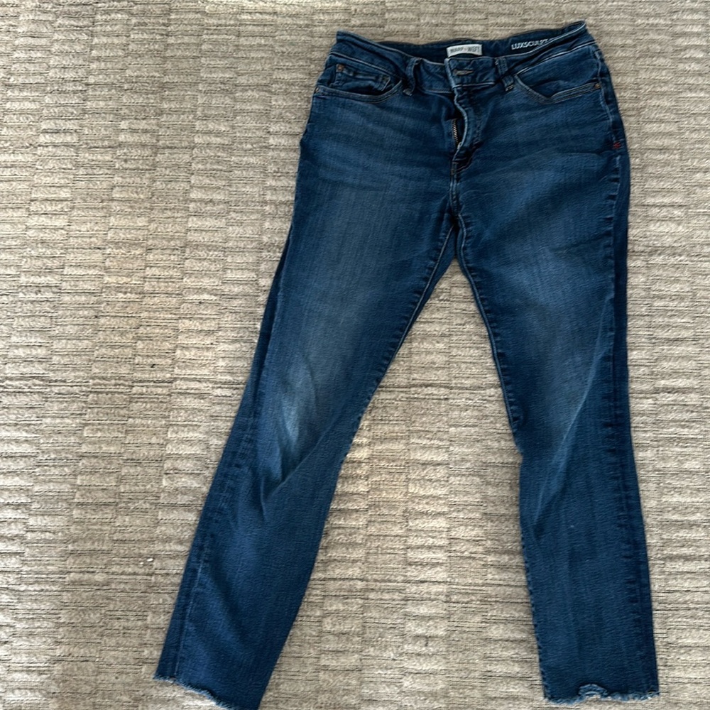 Excellent condition! Warp + Weft Luxsculpt Skinny Jeans size 27